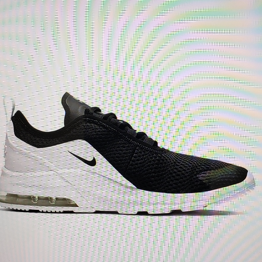 Nike Air Max Motion 2